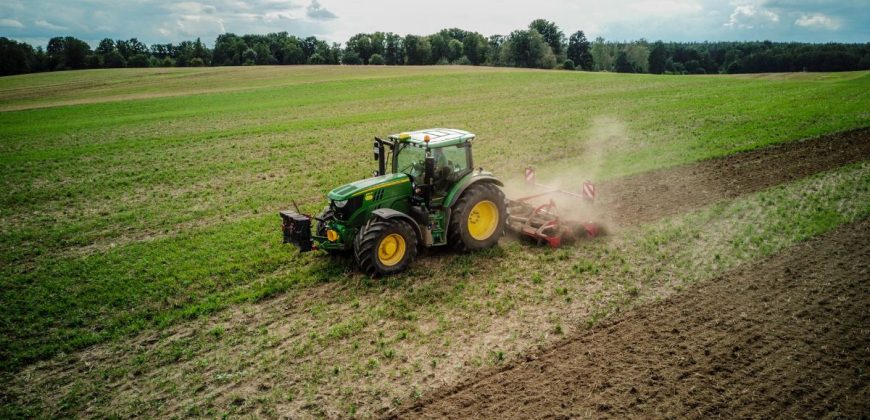 tractor